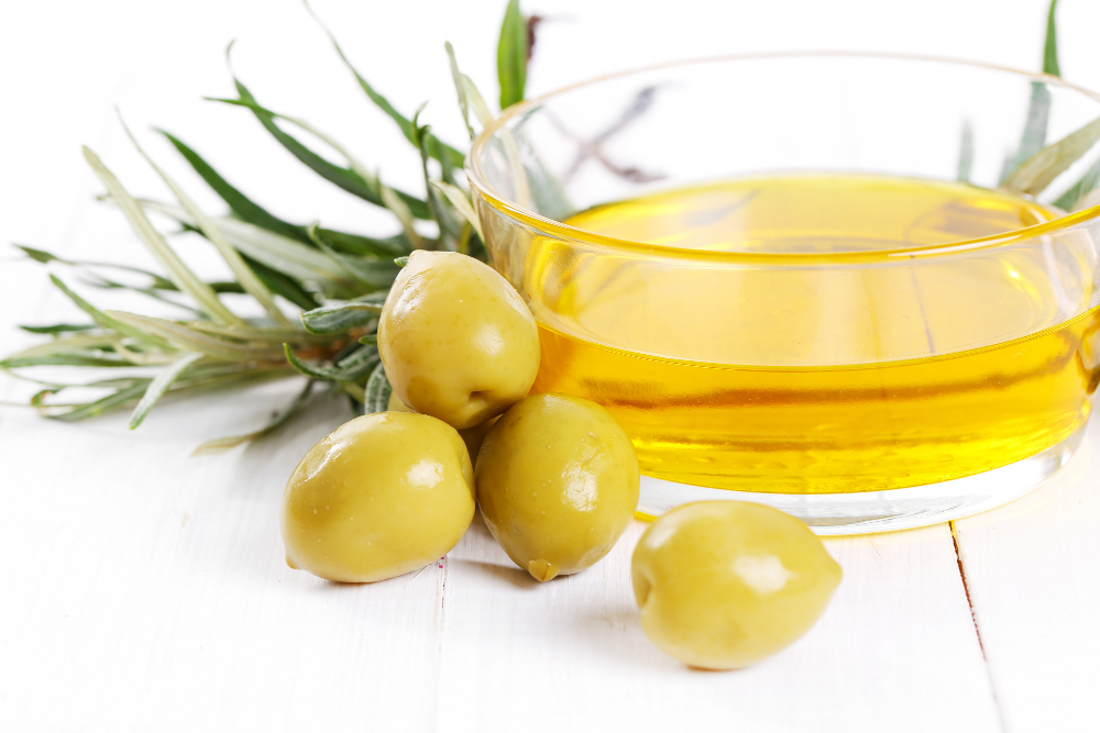 Wellhealthorganic.com:11-health-benefits-and-side-effects-of-olives-benefits-of-olives